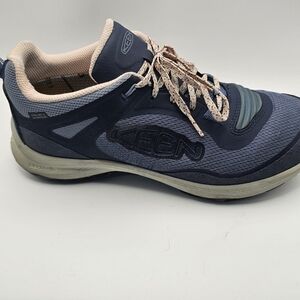 Keen Women's Terradora Flex Low Waterproof Hiking Shoes Black/Peachy Size 10